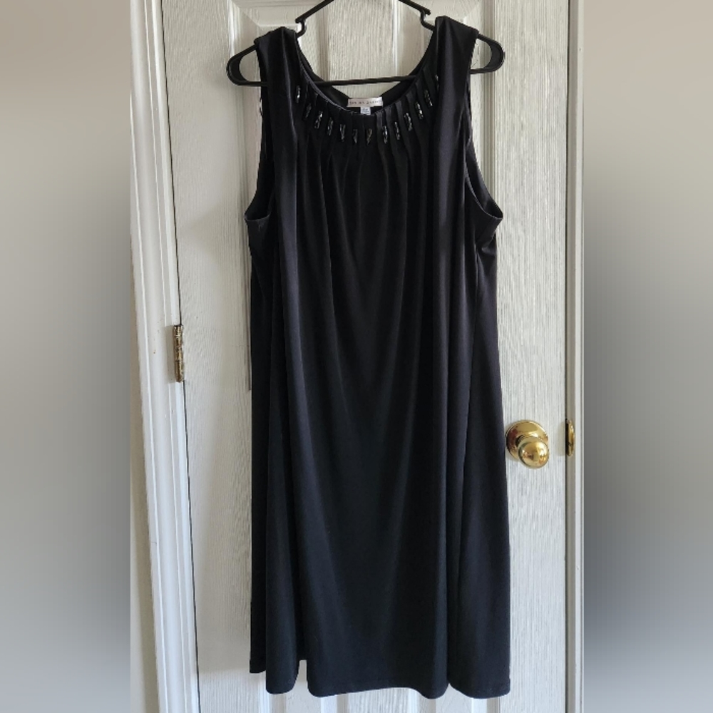 Black Sleeveless Sandra Darden Dress Size 18W